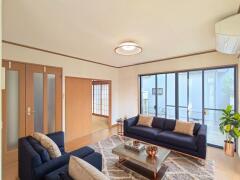 入間市久保稲荷2丁目　中古戸建【】