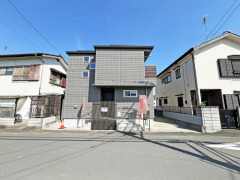 狭山市笹井一丁目　中古戸建【】