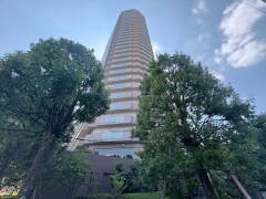 ローレルコート新宿タワー【】