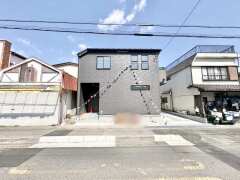 越谷市弥栄町14期　全2棟　1号棟【】