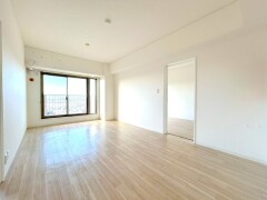 ソフィア上尾　A棟【】