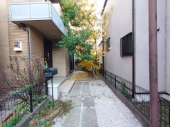 川口市並木元町