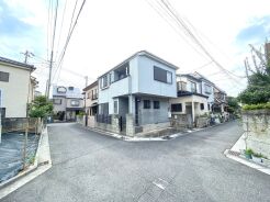 提携のファイナンシャルプランナーと無料でライフシミュレーションの作成ができます。一度家計を見直してみるのはいかがでしょうか。
