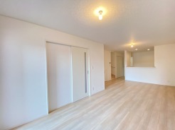 リビングダイニング