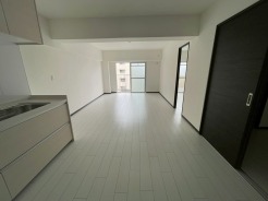 リビングダイニング