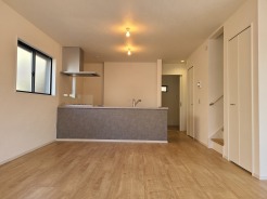 お家の中心となる大きな空間がご家族のコミュニケーションスペースになる筈です。
