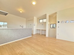 2号棟ダイニングキッチン