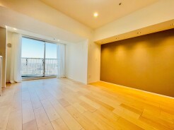 心地よい広がりと穏やかな温もりに満たされる空間