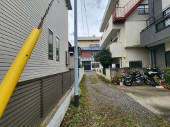 前面道路含む現地写真
