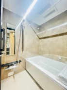 ≪ 雨の日のお洗濯にも大活躍な浴室乾燥機付 ≫
