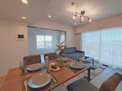 ご家族みんながゆったりくつろげるリビング。
