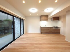 開放感と採光にこだわった広々ＬＤＫ。
