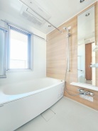 浴室暖房付で冬のシャワーも快適です！
