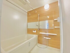 浴室暖房付で冬のシャワーも快適です！
