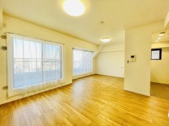 家族団らんの時間も増えそうなくつろぎのＬＤＫ。
