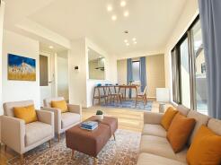 CGで家具を配置しております。家具配置のイメージにご覧ください。
