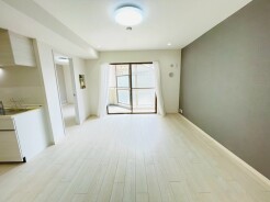 お家の中心となる大きな空間がご家族のコミュニケーションスペースになる筈です。
