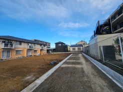 前面道路含む現地写真
