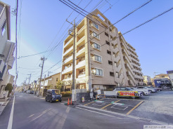 前面道路含む現地写真
