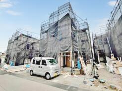 今なら建築中の住まいをご覧いただけます。構造体の質問もお気軽に。
