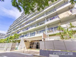 エントランス外
