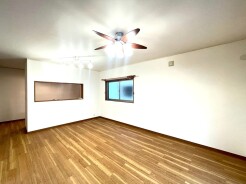 川口市戸塚４丁目