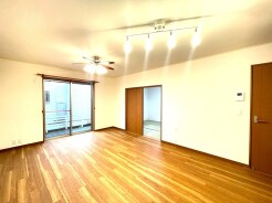 川口市戸塚４丁目