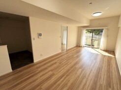 心地よい光が広がる、穏やかな日常が始まる空間。