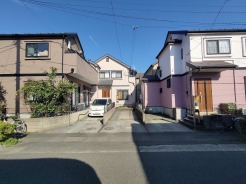 前面道路含む現地写真
3 