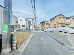 前面道路含む現地写真
