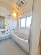 ≪ 雨の日のお洗濯にも大活躍な浴室乾燥機付 ≫
