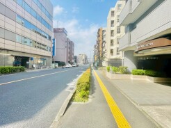 前面道路含む現地写真
