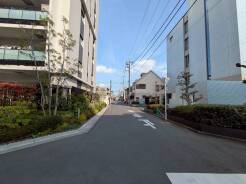 前面道路含む現地写真