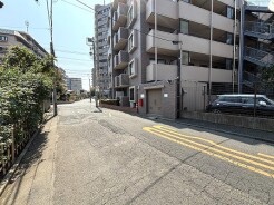 前面道路含む現地写真
