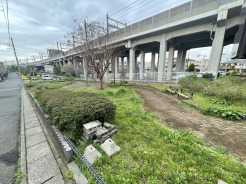 前面道路含む現地写真
