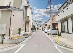 前面道路含む現地写真
