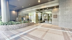 こちらのマンションは、全326戸のコミュニティです。
