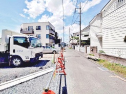 前面道路含む現地写真
