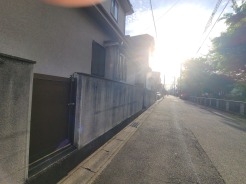 前面道路含む現地写真
