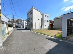 1号地 前面道路含む現地写真
