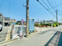 前面道路含む現地写真
