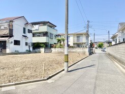 前面道路含む現地写真
