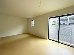 広々とした空間は、あなたの暮らしに自由な彩りを与えます