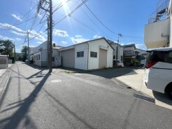 前面道路含む現地写真

