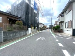 1号棟 前面道路含む現地写真
