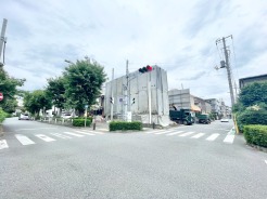 前面道路含む現地写真
