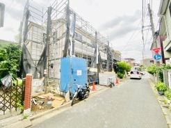 今なら建築中の住まいをご覧いただけます。構造体の質問もお気軽に。
