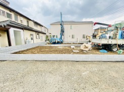 基礎から完成済みの住まいまで、各工程をご確認いただけます。