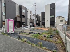 前面道路含む現地写真
