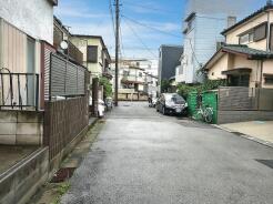 前面道路含む現地写真
